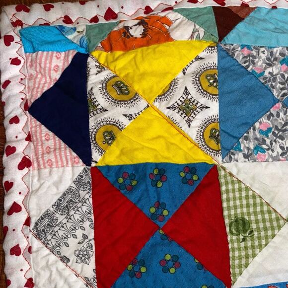 Patchwork Quilted Reversible Coverlet Handmade Large 50”X70” Perfect Throw Size - Picture 3 of 10